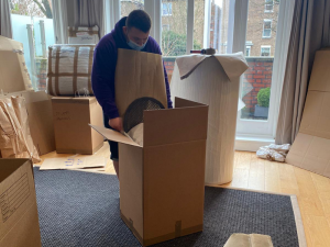 Packing and unpacking services